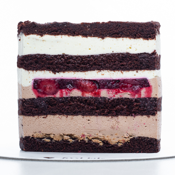 Tort Duo de mousse cu fructe de pădure